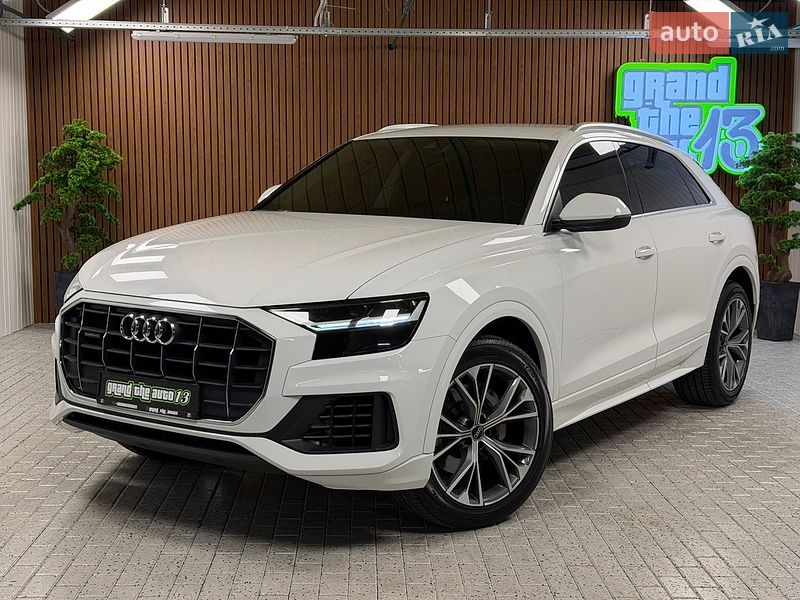 Позашляховик / Кросовер Audi Q8 2020 в Києві фото 2 Позашляховик / Кросовер Audi Q8 2020 в Києві