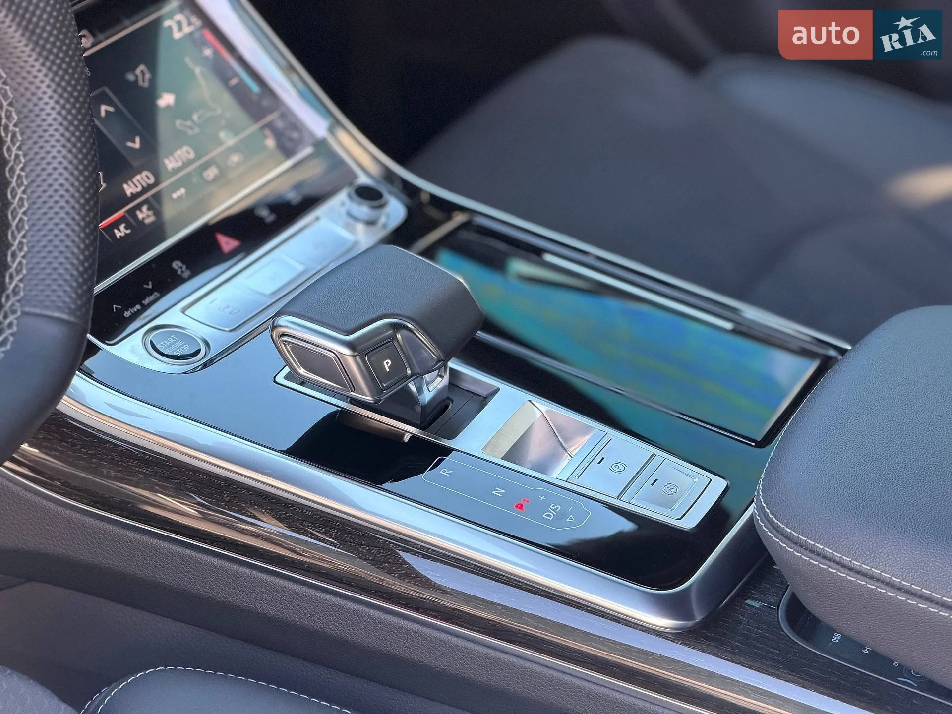 2025 Audi Q8 - мініатюра 50
