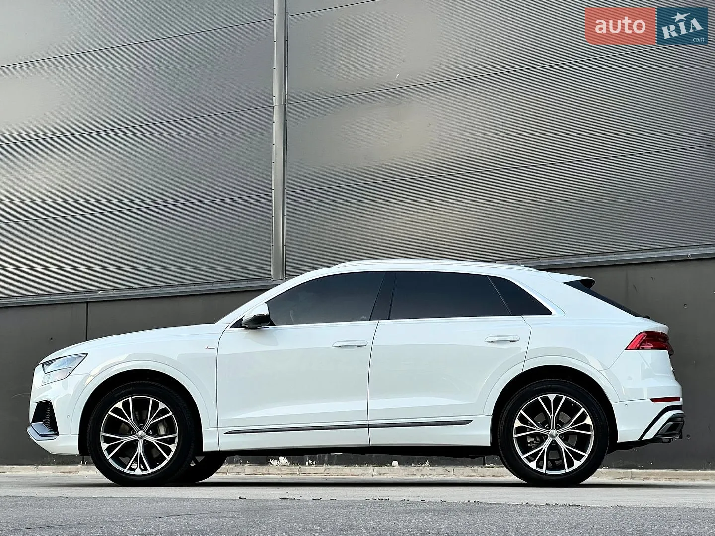2021 Audi Q8 - мініатюра 13