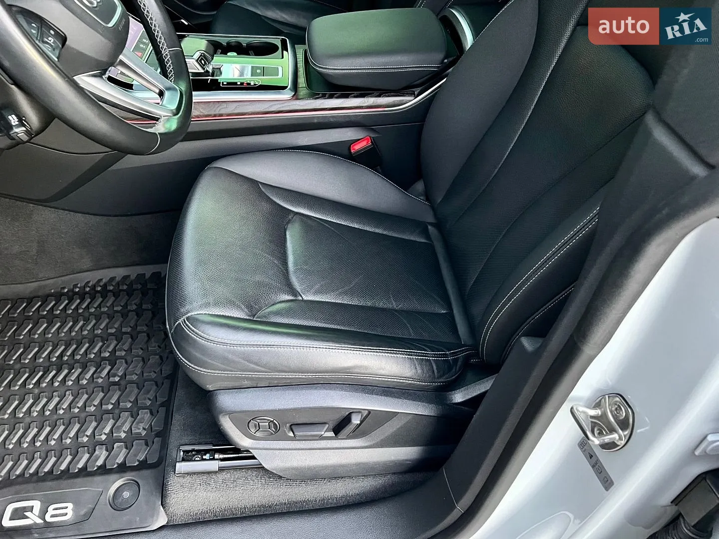2021 Audi Q8 - мініатюра 28