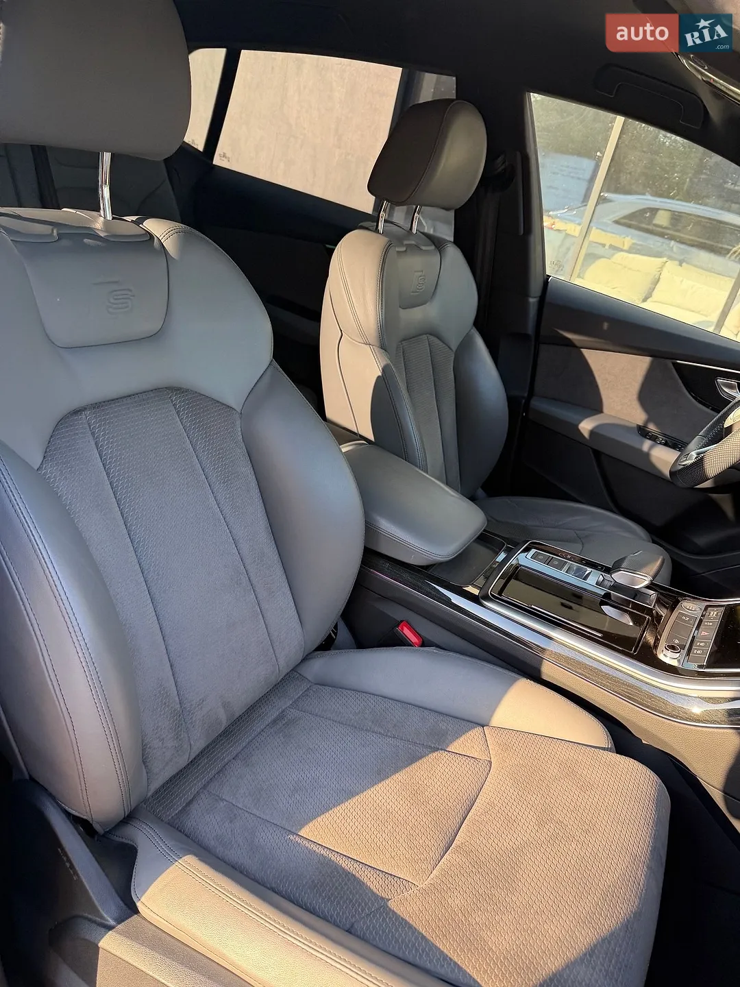 2020 Audi Q8 - мініатюра 18