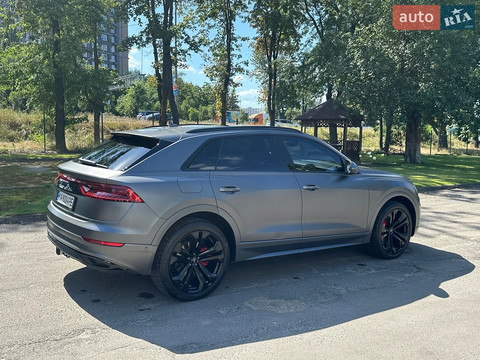 Audi Q8 2020 VIN WA1BVAF12LD008219 фото оголошення 10 з 44