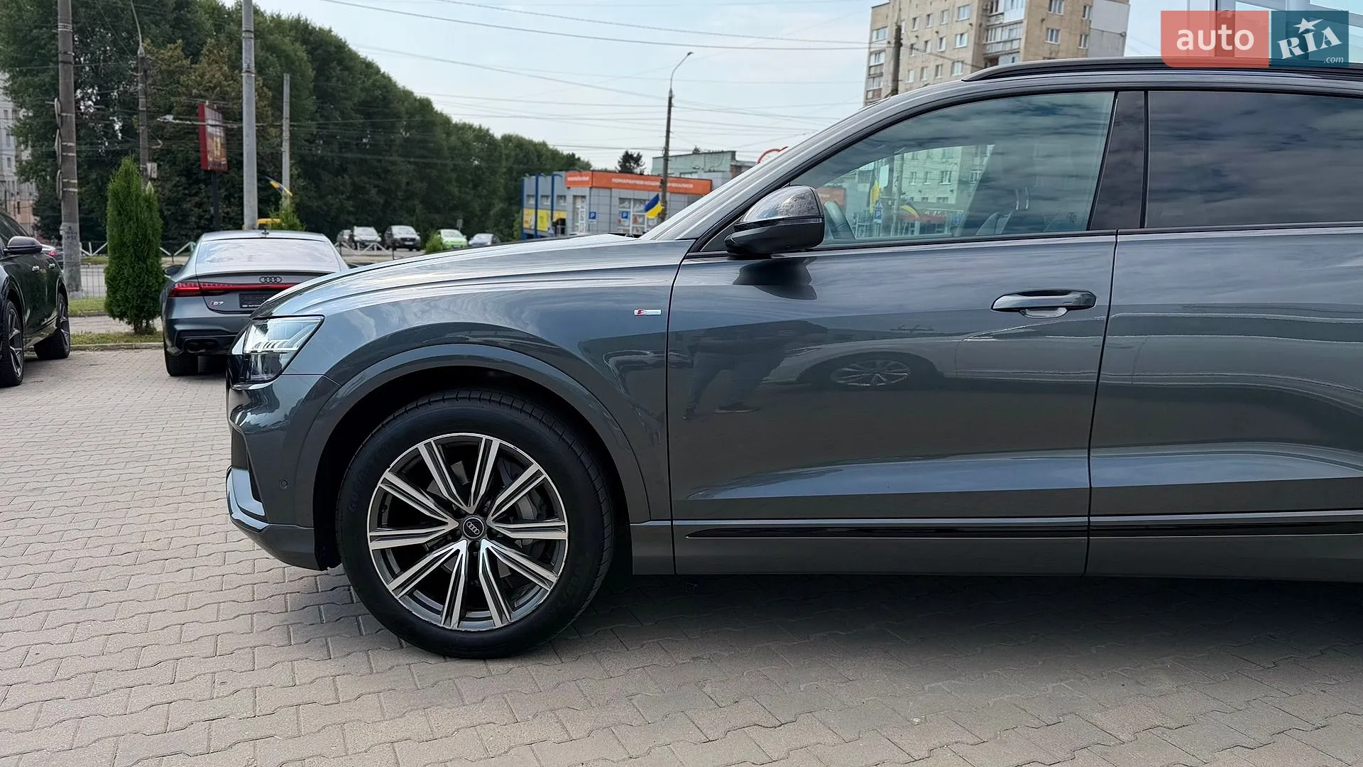 2023 Audi Q8 - мініатюра 16
