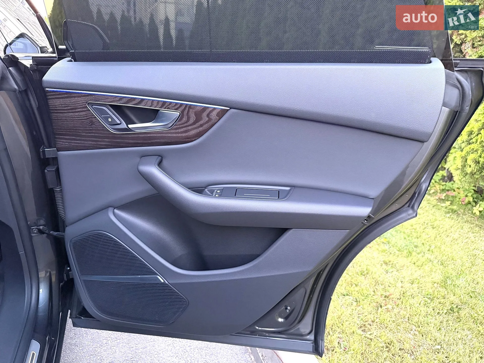 2020 Audi Q8 - мініатюра 33