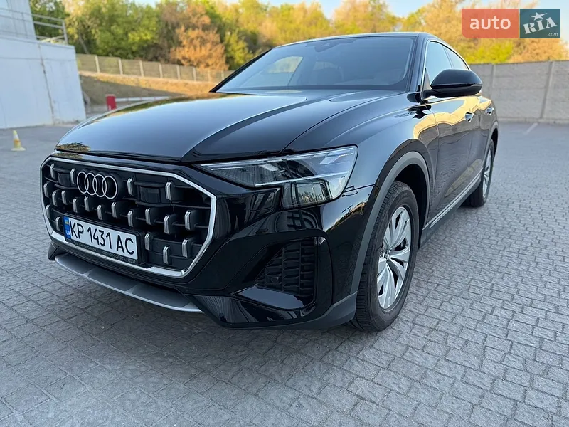Audi Q8