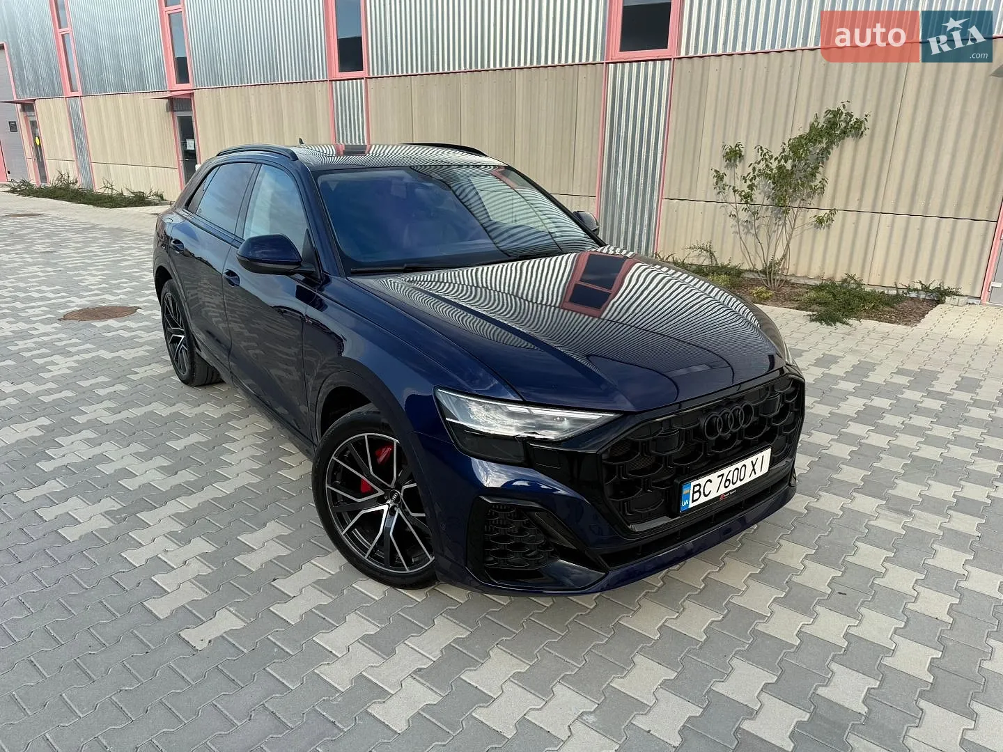 2018 Audi Q8 - мініатюра 2