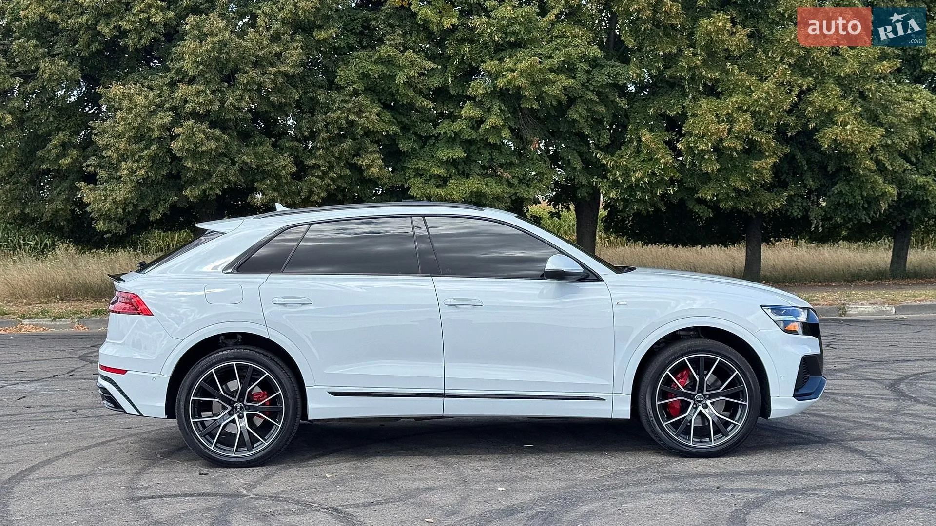 2020 Audi Q8 - мініатюра 2