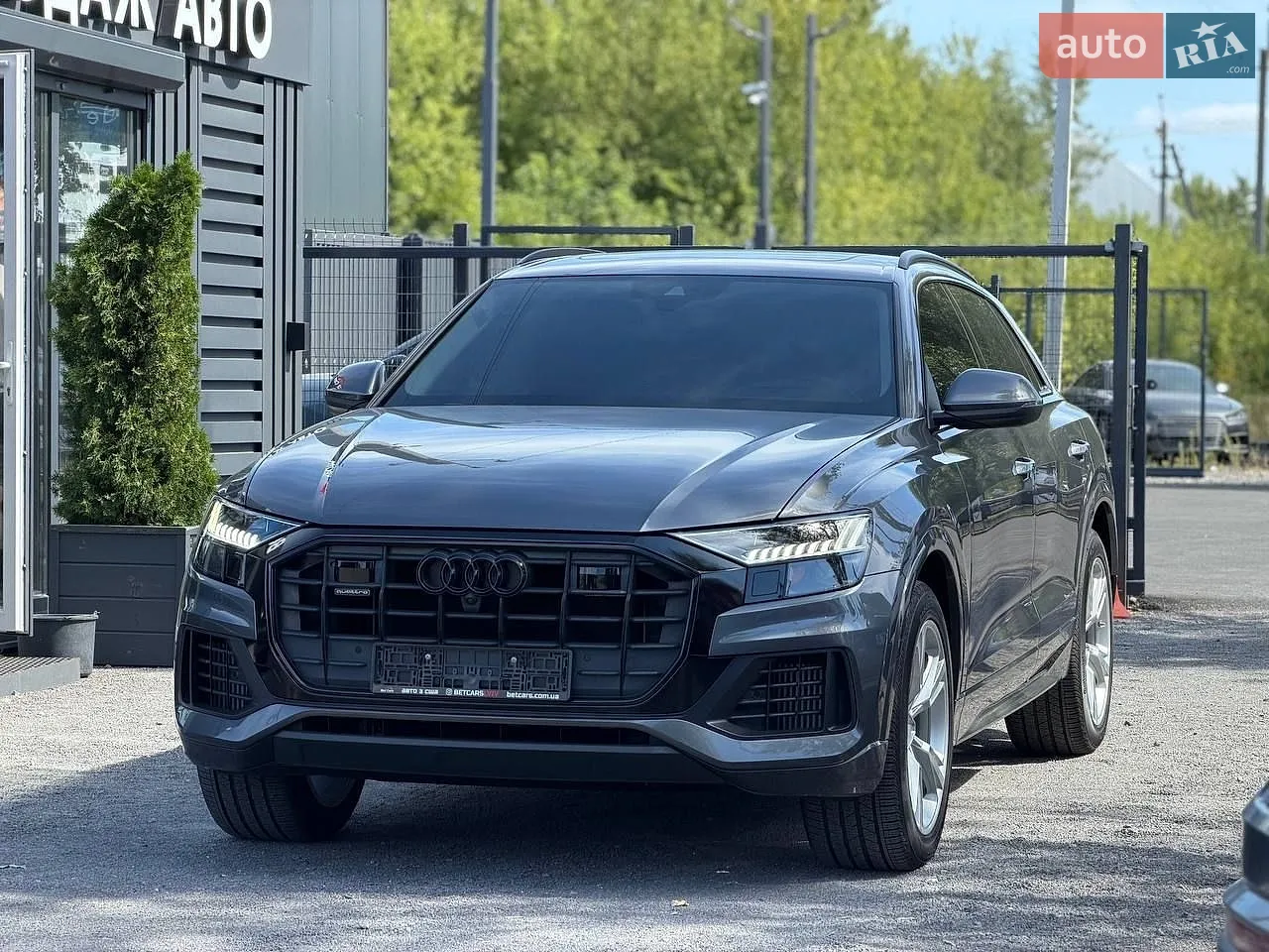 2021 Audi Q8 - мініатюра 2