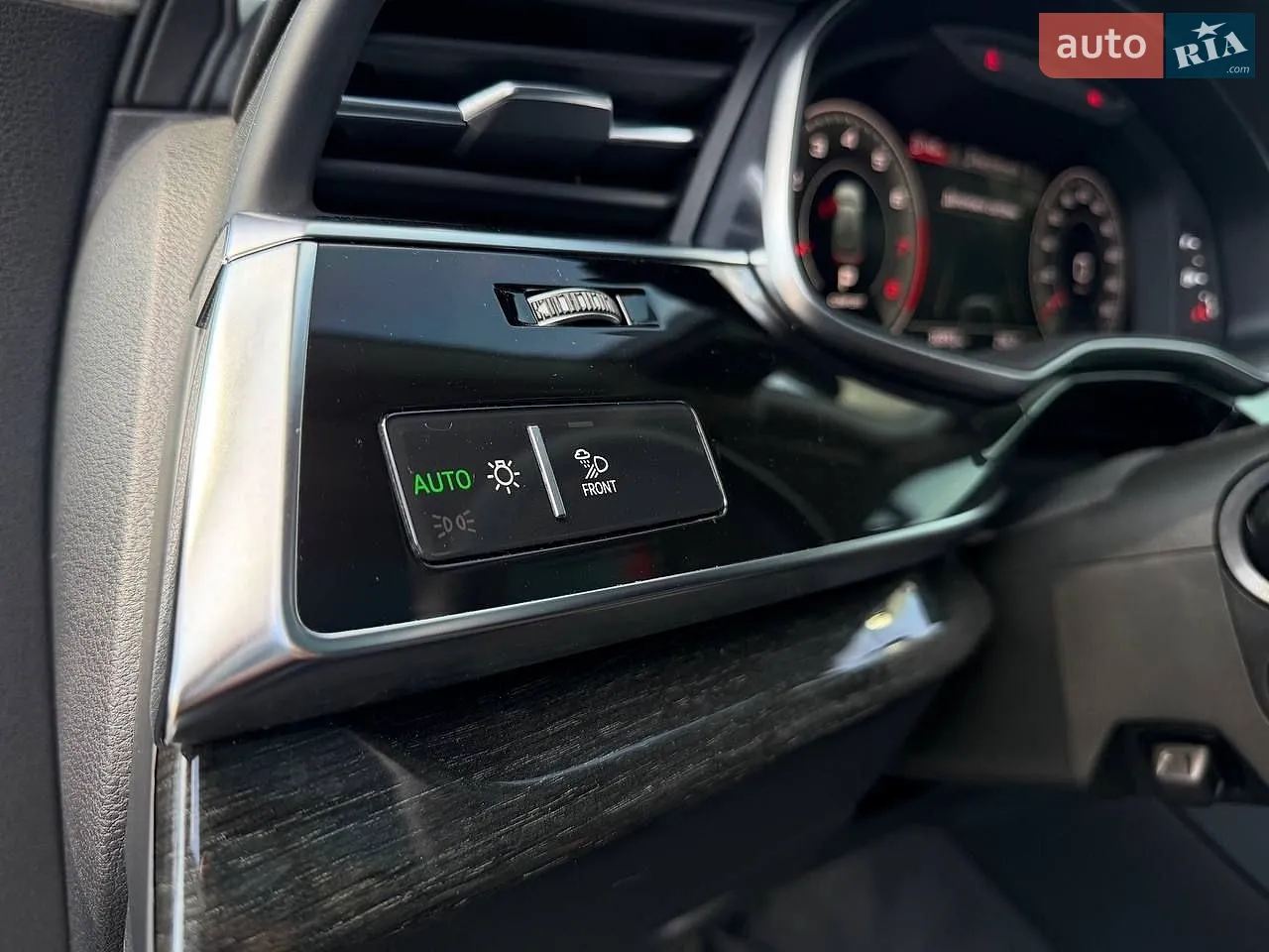 2021 Audi Q8 - мініатюра 20