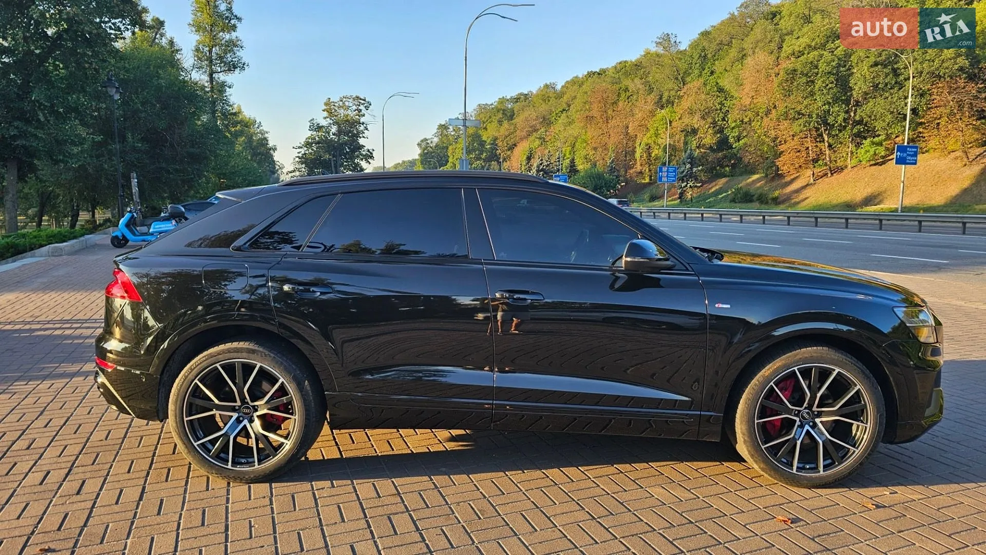 2022 Audi Q8 - мініатюра 8