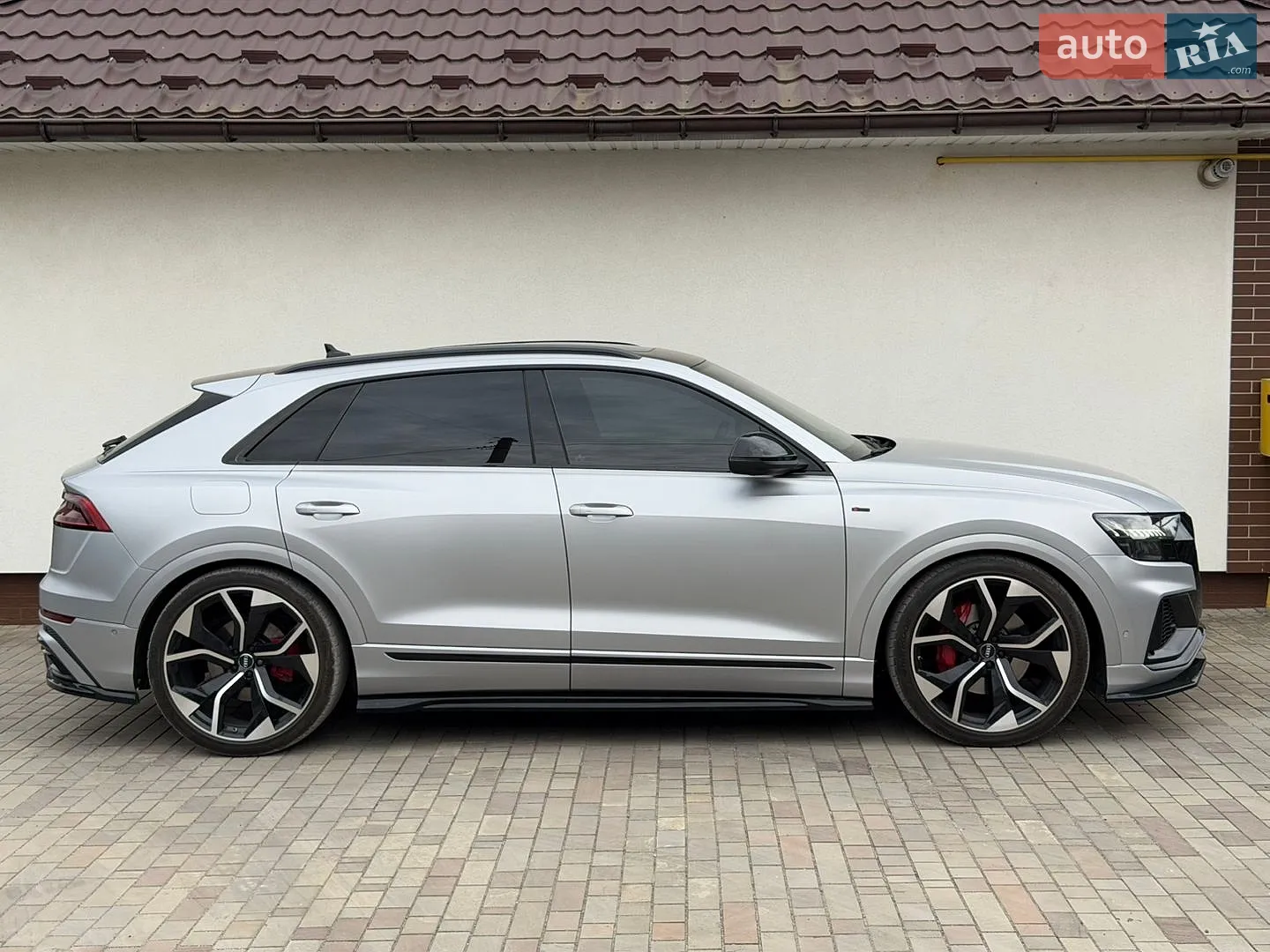 2019 Audi Q8 - мініатюра 4