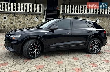 Внедорожник / Кроссовер Audi Q8 2020 в Ивано-Франковске