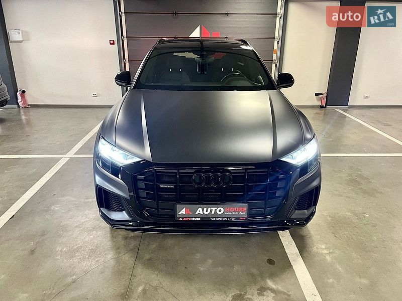 Внедорожник / Кроссовер Audi Q8 2018 в Львове