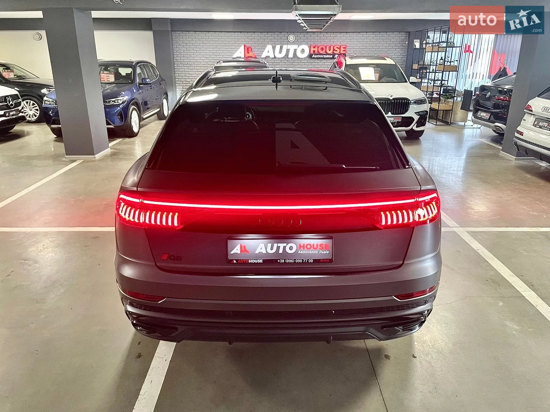 2018 Audi Q8 - мініатюра 31