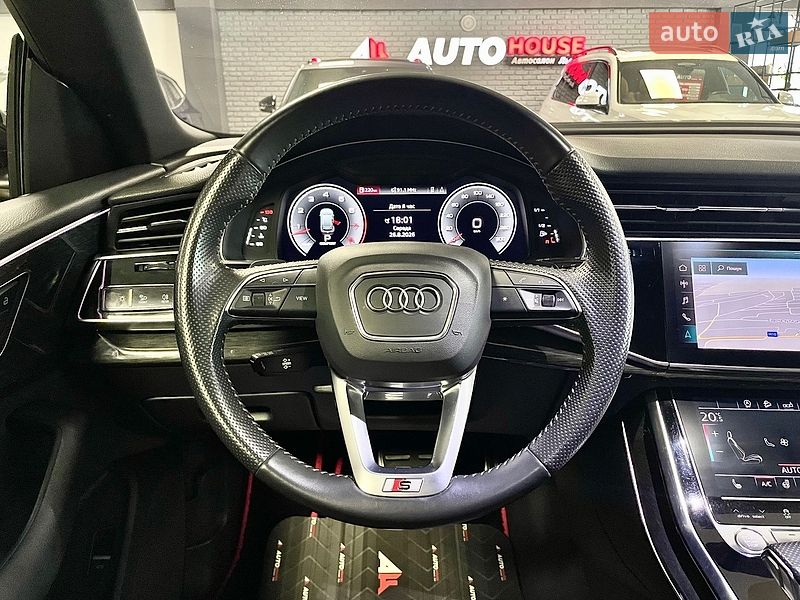 Внедорожник / Кроссовер Audi Q8 2018 в Львове