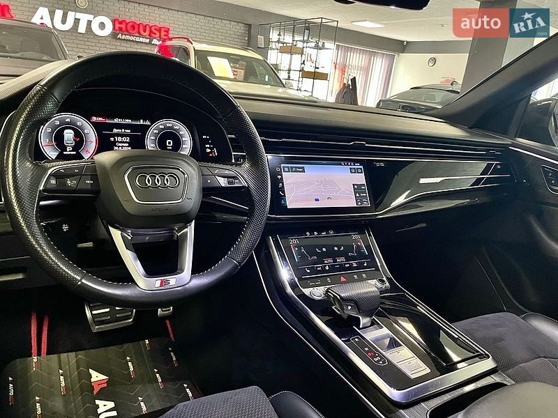 Внедорожник / Кроссовер Audi Q8 2018 в Львове