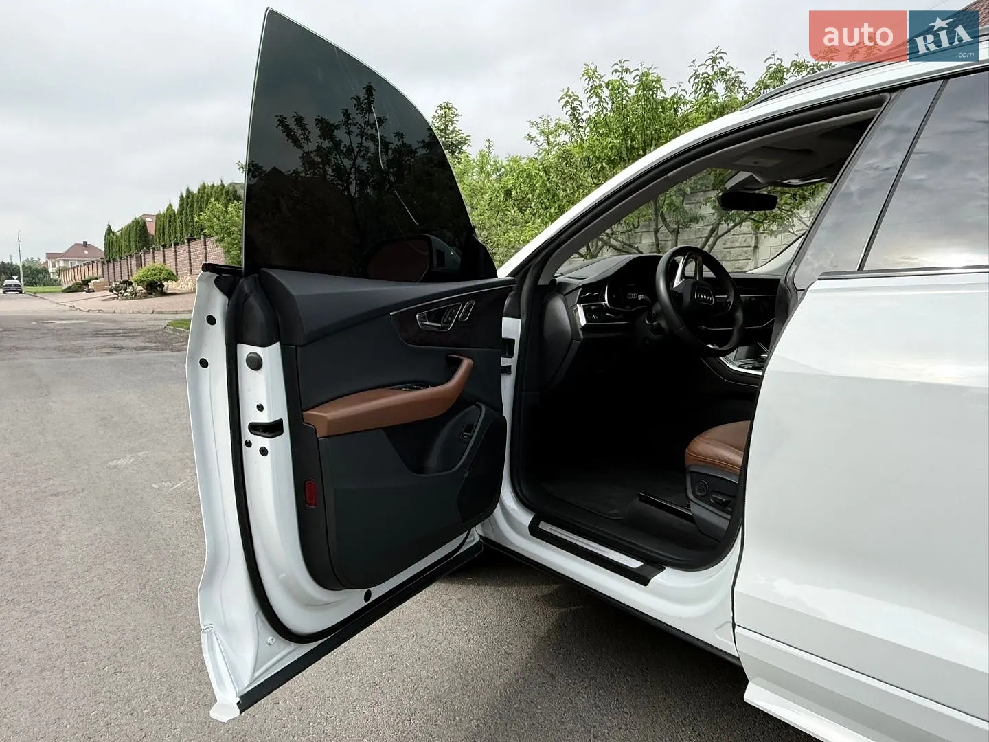 2019 Audi Q8 - мініатюра 13