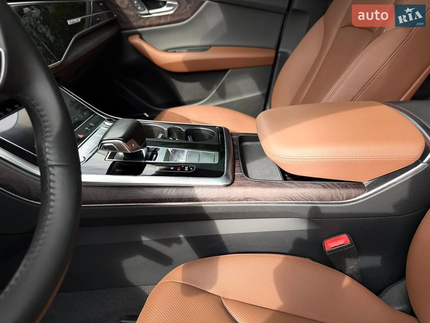 2019 Audi Q8 - мініатюра 18