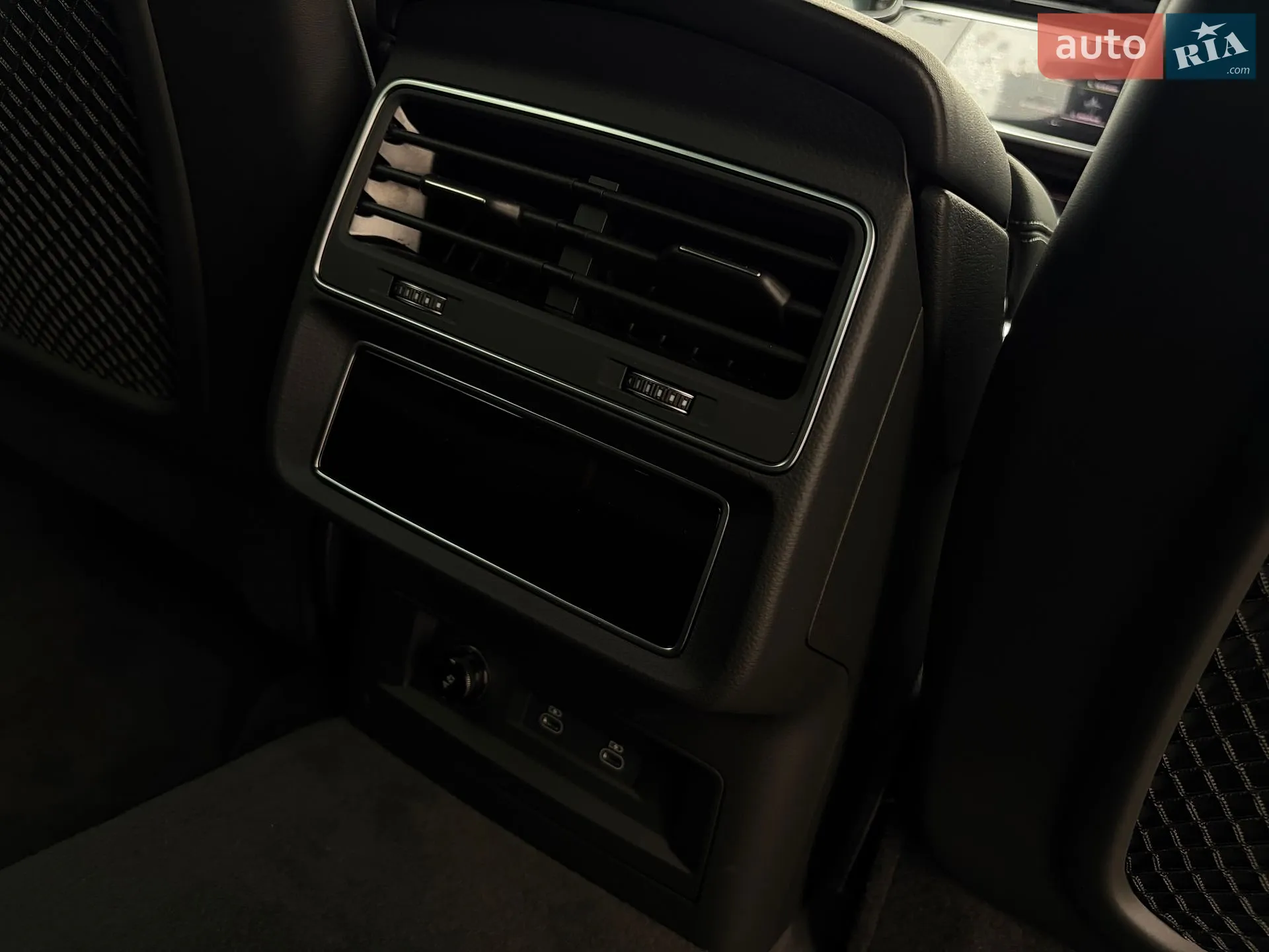 2026 Audi Q8 - мініатюра 4