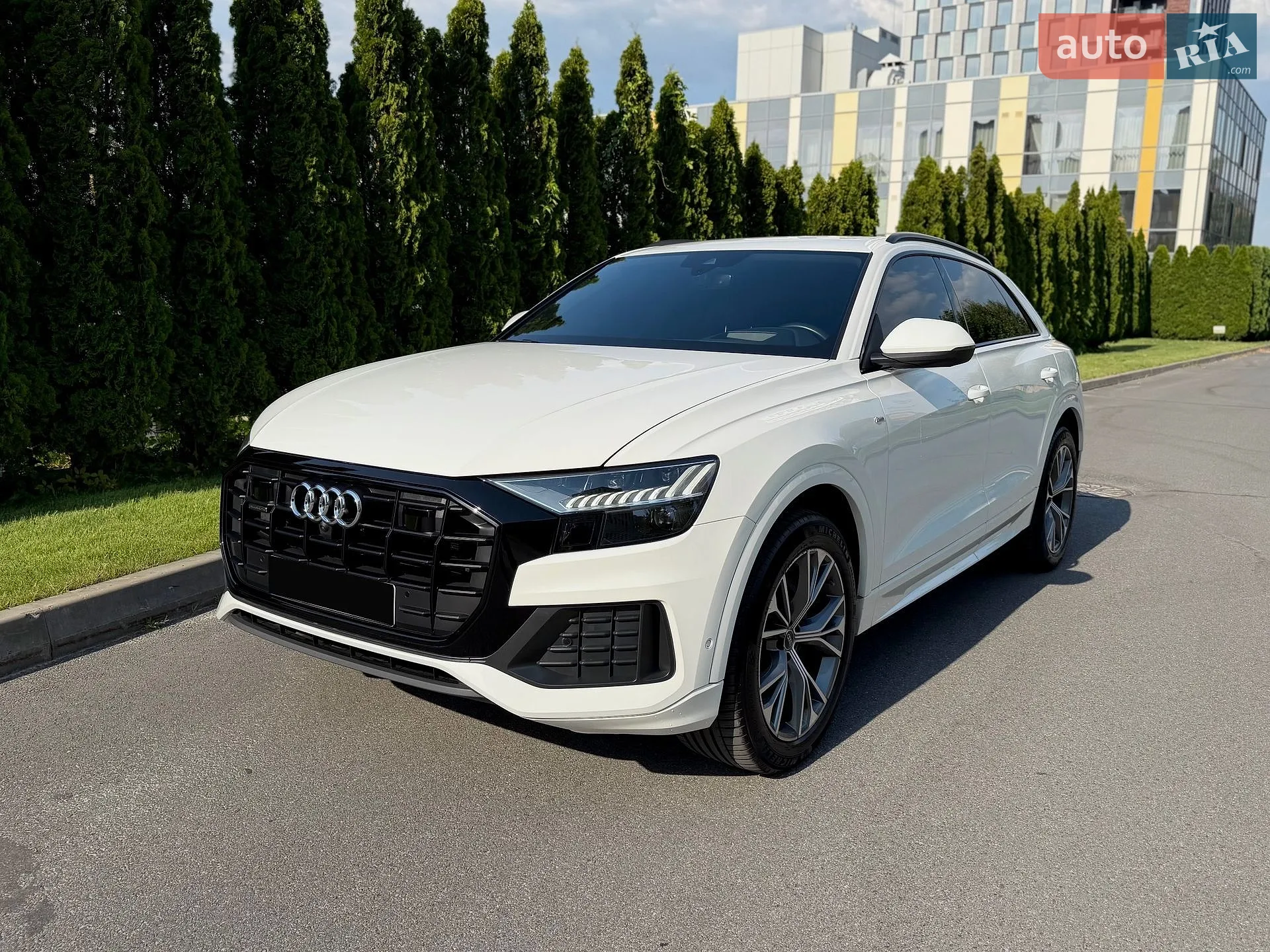 2021 Audi Q8 - фото 1