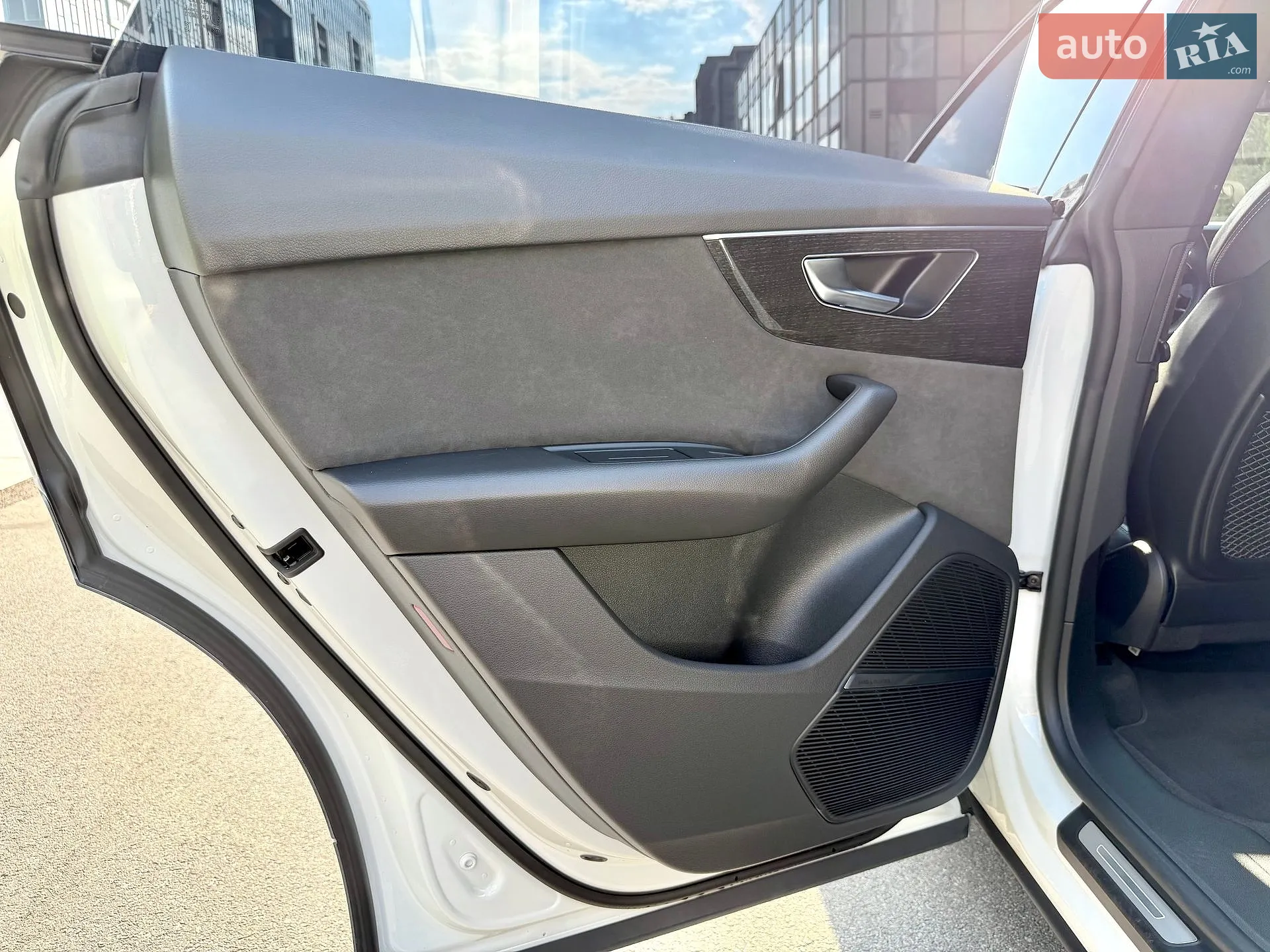 2021 Audi Q8 - мініатюра 31