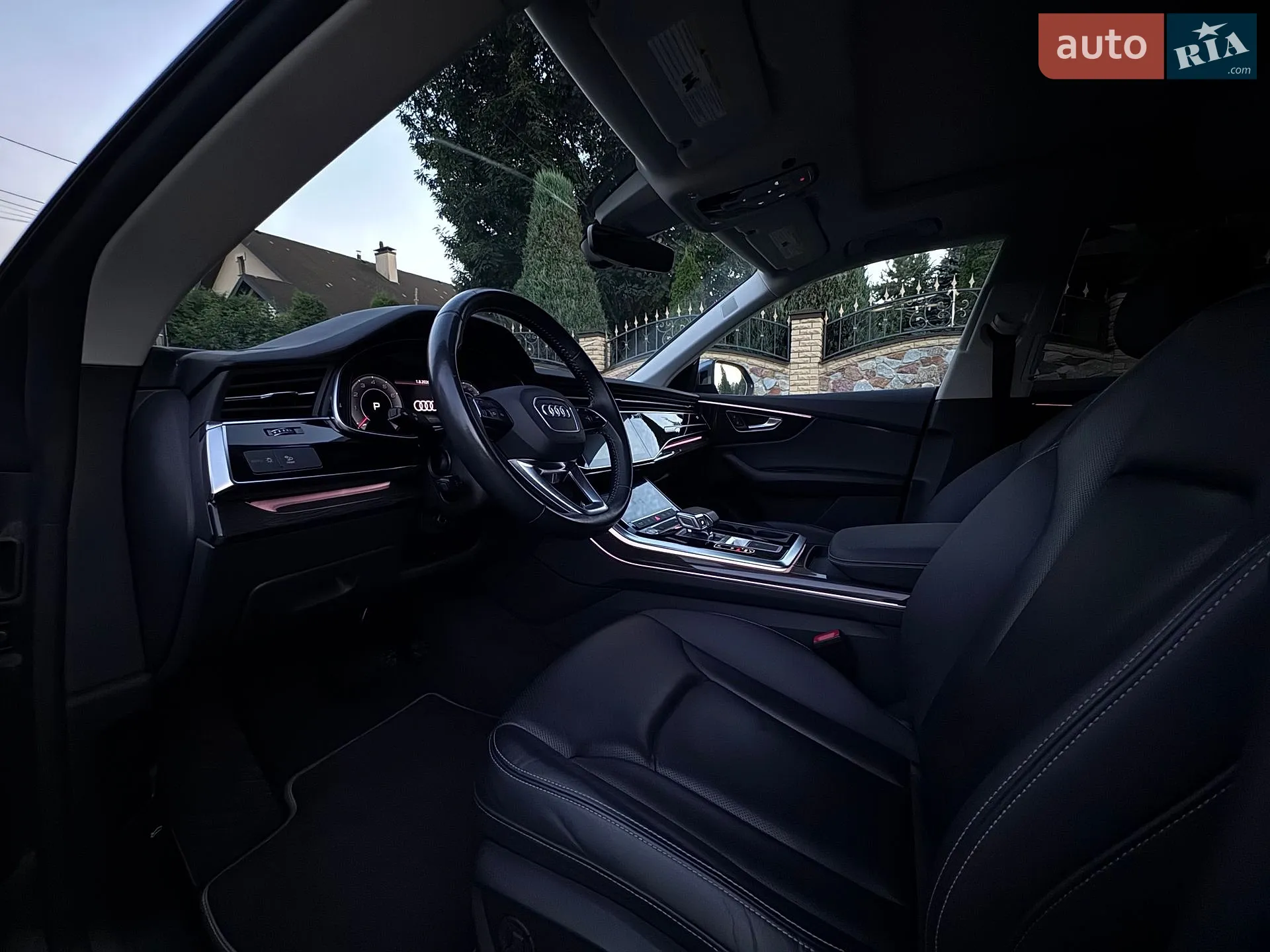 2019 Audi Q8 - мініатюра 31