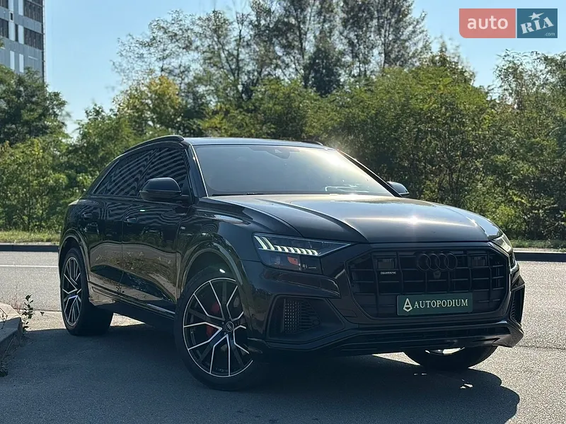 Audi Q8