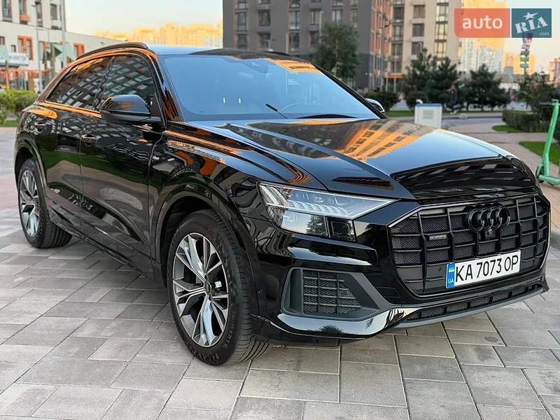 Audi Q8 2023