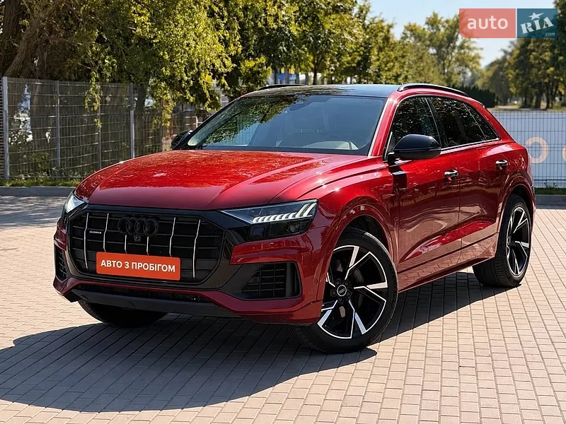 Audi Q8