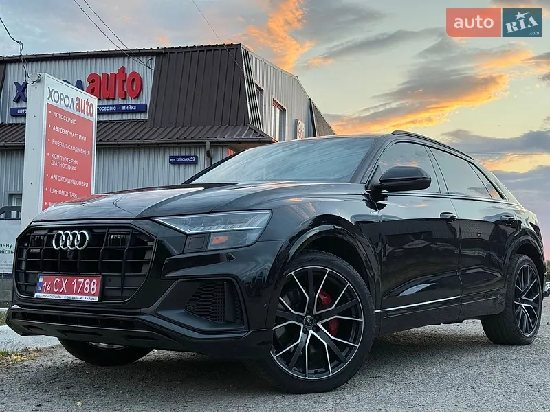 Audi Q8