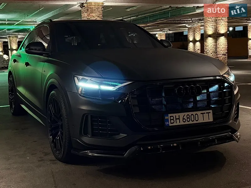 Audi Q8