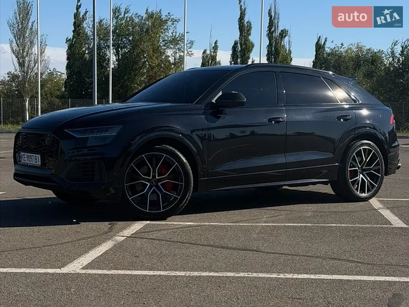 Audi Q8