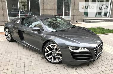Купе Audi R8 2010 в 