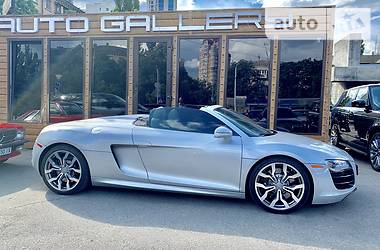 Кабріолет Audi R8 2011 в 