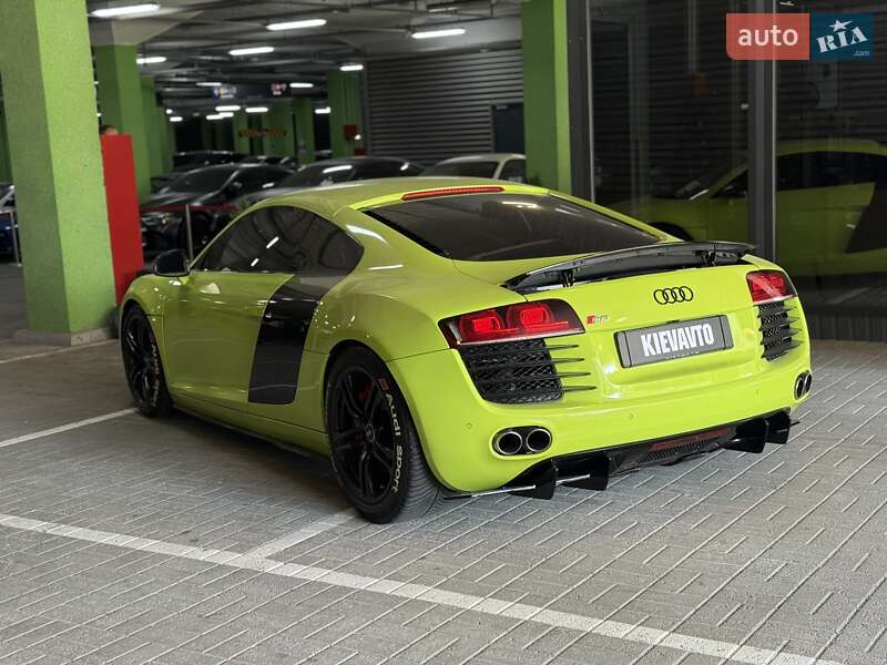 Купе Audi R8 2008 в Киеве