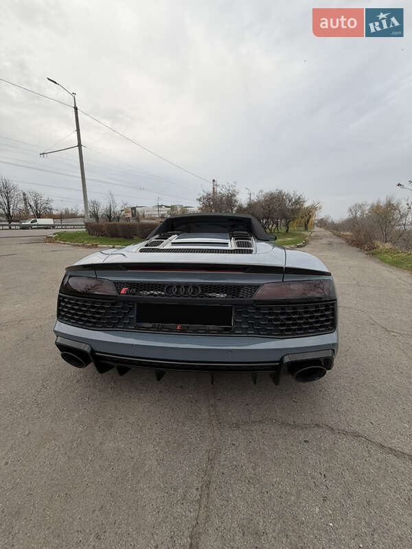 Родстер Audi R8 2020 в Дніпрі фото 18 Родстер Audi R8 2020 в Дніпрі