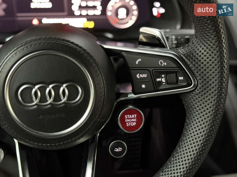 Родстер Audi R8 2017 в Києві фото 16 Родстер Audi R8 2017 в Києві