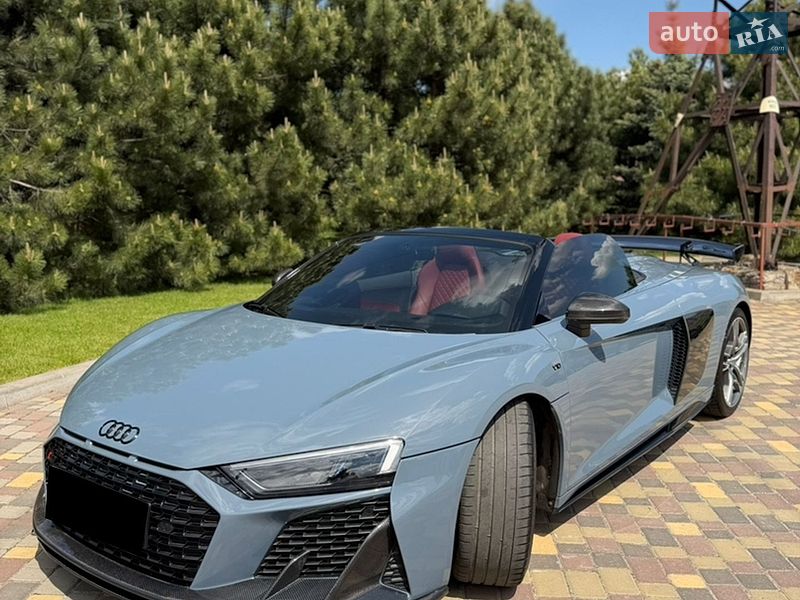 Родстер Audi R8 2020 в Днепре