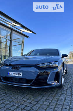 Купе Audi RS e-tron GT 2021 в Дніпрі