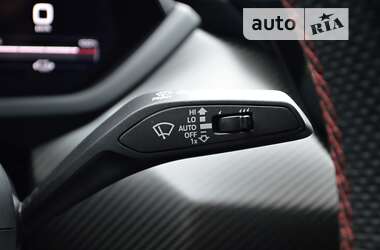 Купе Audi RS e-tron GT 2021 в 