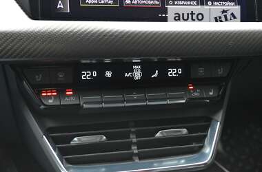 Купе Audi RS e-tron GT 2021 в 