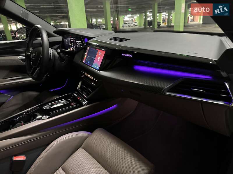 Купе Audi RS e-tron GT 2021 в Києві