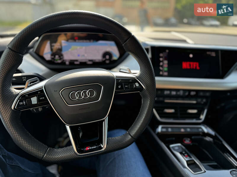 Купе Audi RS e-tron GT 2023 в Киеве