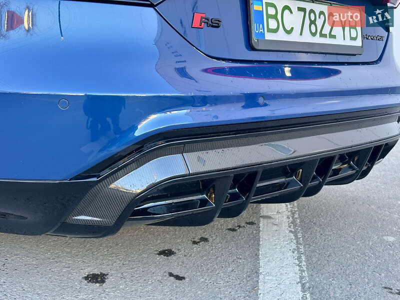 Купе Audi RS e-tron GT 2021 в Львові
