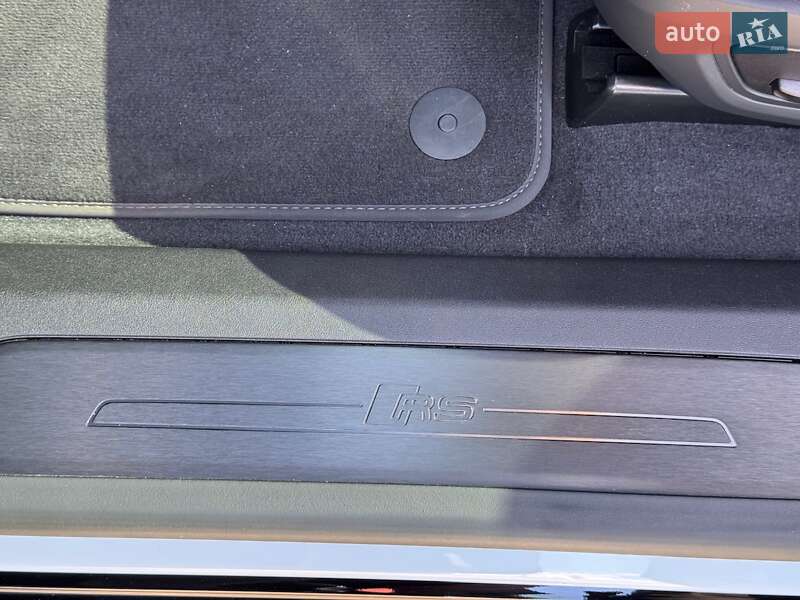 Купе Audi RS e-tron GT 2023 в Києві