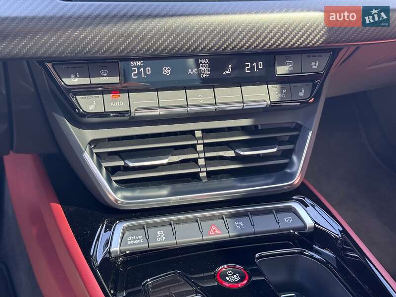 Купе Audi RS e-tron GT 2023 в Києві