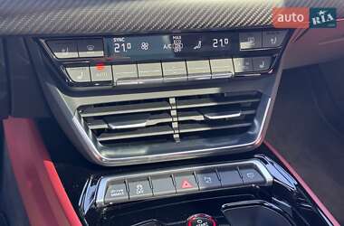 Купе Audi RS e-tron GT 2023 в 