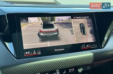 Купе Audi RS e-tron GT 2023 в 