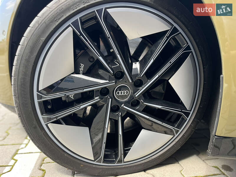 Купе Audi RS e-tron GT 2021 в Хмельницком