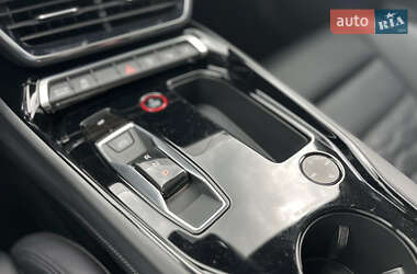 Купе Audi RS e-tron GT 2021 в 